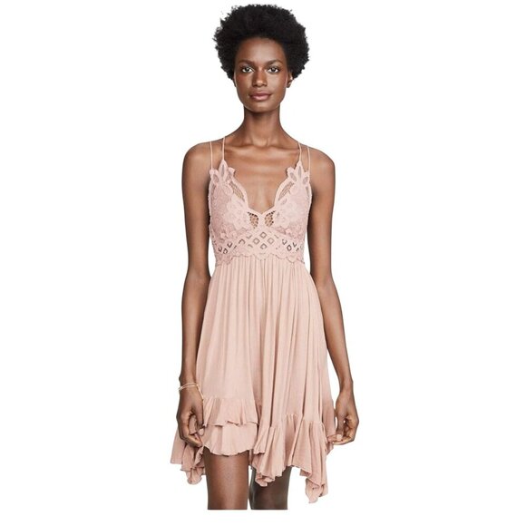 Free People Adella Slip Dress Rose Lace Crochet Spaghetti Strap Ruffle Womens M - Picture 1 of 11